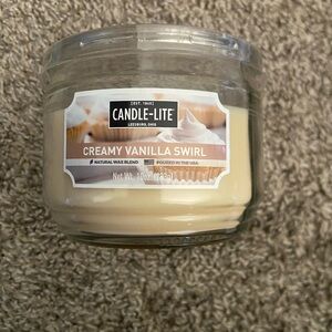 Creamy Vanilla Swirl Jar Candle
